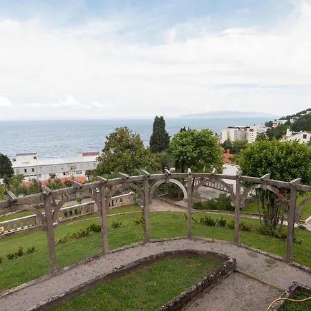 Appartamento Azureo With Ocean View Abbazia
