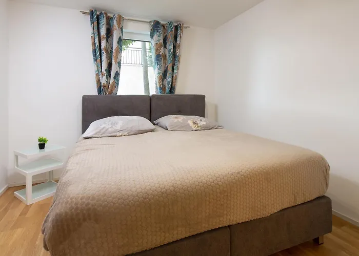 Azureo With Ocean View 아파트 오파티아